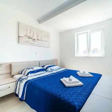 Maris Apartman *
